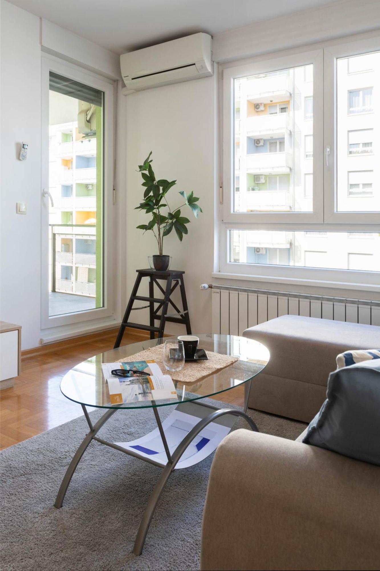 Appartement Sunny 1Bdr With Balcony & Parking à Zagreb Extérieur photo