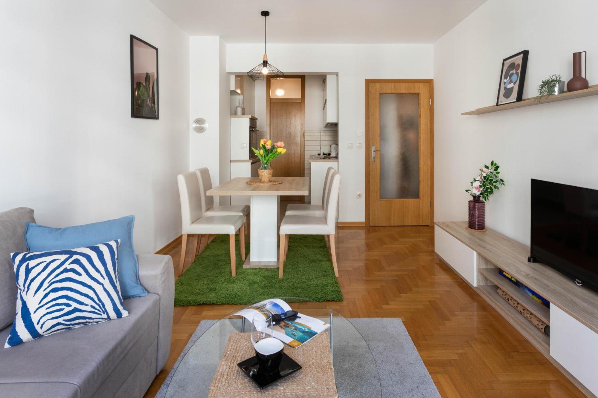 Appartement Sunny 1Bdr With Balcony & Parking à Zagreb Extérieur photo